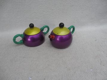 Yoshiharu Fu Design Theeservies Memphis stijl jaren 80 beschikbaar voor biedingen