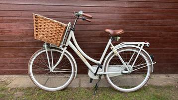 Witte Cortina U4 utility transport damesfiets beschikbaar voor biedingen