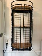 Industriële (wijn)Kast/Serveerwagen Mangohout & Zwart Metaal, Huis en Inrichting, Woonaccessoires | Wijnrekken, Ophalen, Zo goed als nieuw