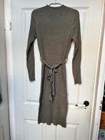 Takko Fashion Jurk Maat M Khaki Groen Ribstof Maxi Col Midi, Groen, Maat 38/40 (M), Takko Fashion, Onder de knie