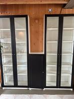 Ikea Billy boekenkast met glazen deuren en donker hout, Huis en Inrichting, Ophalen, Glas, 200 cm of meer, Tijdloos