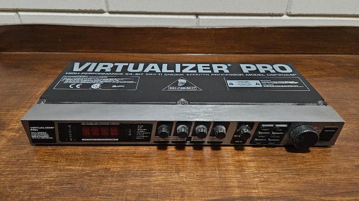 Virtualizer Pro - Multi effect - Behringer dsp2024p, Muziek en Instrumenten, Effecten, Gebruikt, Chorus, Delay of Echo, Distortion, Overdrive of Fuzz