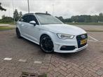 Audi A3 1.4 Tfsi COD Sportback 2014 Wit, Auto's, Zwart, Wit, Origineel Nederlands, 1395 cc