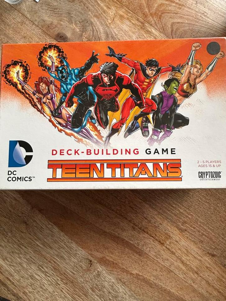 Teen Titans Deckbuilding Game, Hobby en Vrije tijd, Gezelschapsspellen | Bordspellen, Zo goed als nieuw, Een of twee spelers, Ophalen of Verzenden