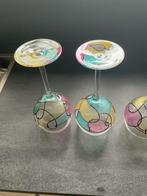 4 Prachtige, bewerkte wijnglazen, Antiek en Kunst, Antiek | Glas en Kristal, Ophalen of Verzenden