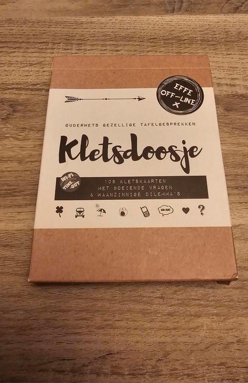 Nieuw kletsdoosje is de compacte kaartspel., Hobby en Vrije tijd, Gezelschapsspellen | Kaartspellen, Nieuw, Drie of vier spelers