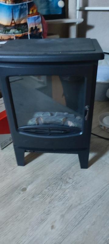 Kleine sfeerhaard  te koop beschikbaar voor biedingen
