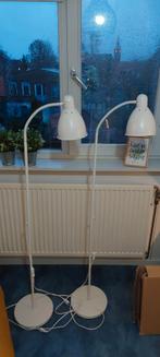 1 staande lamp, wit, Ikea (nog 1 te koop), Gebruikt, Ophalen of Verzenden