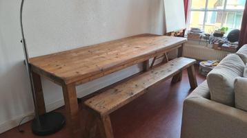 Grenen houten eettafel & bank L240 B90 H80 beschikbaar voor biedingen