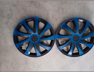 2 sets 15 inch wieldoppen beschikbaar voor biedingen