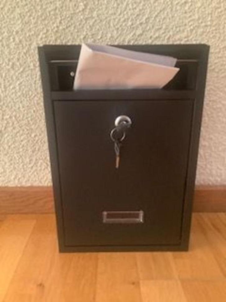 Burg Wachter Pocket brievenbus wandbrievenbus antracietstaal, Tuin en Terras, Brievenbussen, Zo goed als nieuw, Wandbrievenbus