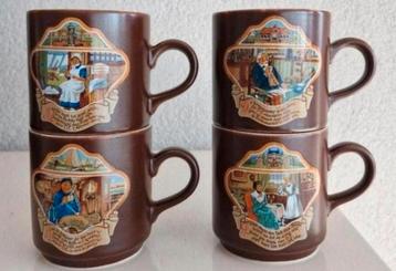 Vier Villeroy en Boch Douwe Egberts Bekers beschikbaar voor biedingen