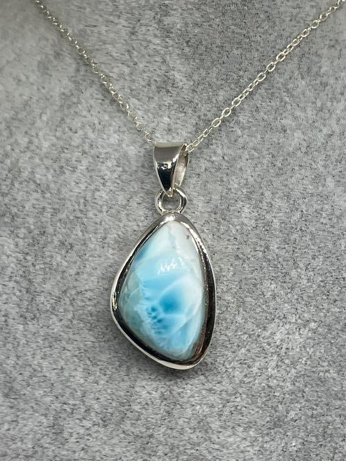Zilveren hanger met echte natuurlijke larimar, Sieraden, Tassen en Uiterlijk, Kettinghangers, Nieuw, Zilver, Overige kleuren, Overige voorstellingen
