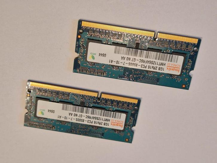 2x 1GB Hynix DDR3 RAM – 1066MHz – Laptop / MacBook / iMac, Computers en Software, RAM geheugen, Gebruikt, Laptop, 2 GB, DDR3, Ophalen of Verzenden