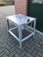 zaagtafel op 230  v, Doe-het-zelf en Verbouw, Gereedschap | Zaagmachines, Ophalen, Cirkelzaag, Zo goed als nieuw, 1200 watt of meer