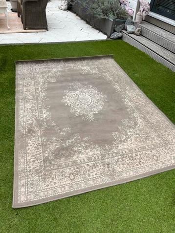 Beige/Taupe Vloerkleed 1.60 x 2.30 beschikbaar voor biedingen