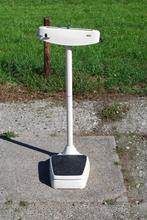 Vintage weegschaal met schuifgewichten, Witgoed en Apparatuur, Weegschalen, Ophalen, Analoog, Nvt, Personenweegschaal