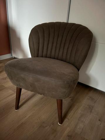 Stoeltje beschikbaar voor biedingen