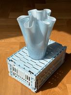 Lichtblauwe servetvaas, Blauw, Ophalen of Verzenden, Minder dan 50 cm, Glas