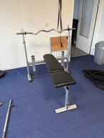 Bench press met curl stang en 2 dumbel stangen, Sport en Fitness, Ophalen, Gebruikt, Krachtstation, Armen