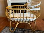 Rotan wieg, Kinderen en Baby's, Babywiegjes en Ledikanten, Ophalen, Zo goed als nieuw, Wieg