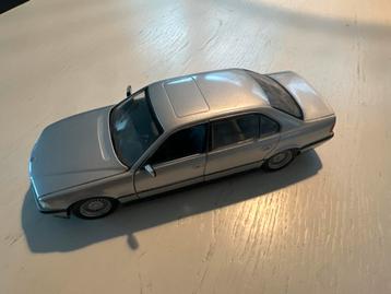 BMW 750 IL 1:24 Pauls Models Art beschikbaar voor biedingen
