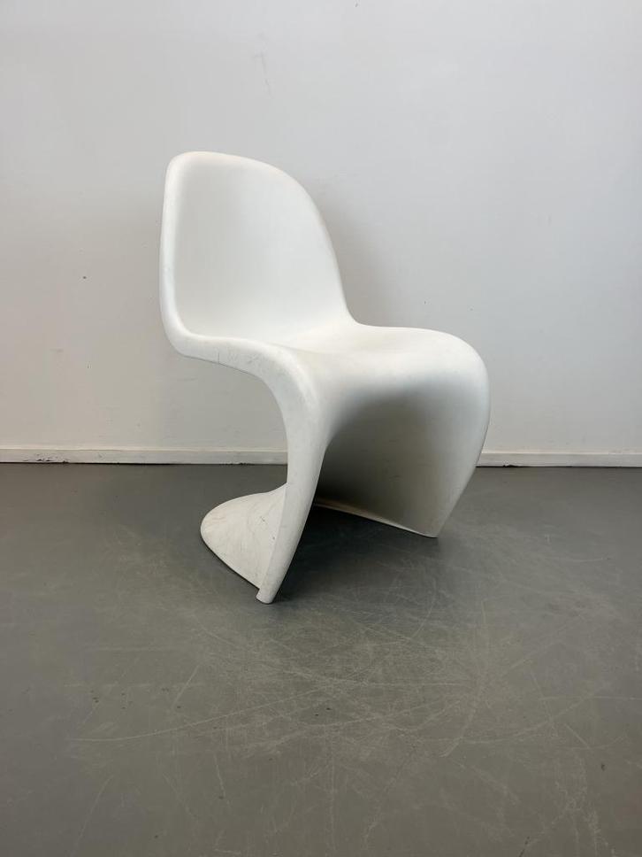 8 Vitra Verner Panton Chair Wit, Huis en Inrichting, Stoelen, Zo goed als nieuw, Vijf, Zes of meer stoelen, Kunststof, Wit