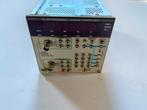 Tektronix DC5010 Programmable Universal Counter/Timer, Tektronix, Gebruikt, Ophalen of Verzenden, Tektronix
