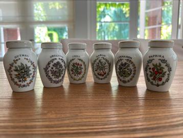 Vintage porseleinen kruidenpotjes Set van 6 Gloria Concepts beschikbaar voor biedingen