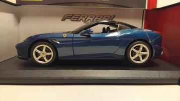 Ferrari California Coupe closed Top T Bburago metal 1:18 KRD beschikbaar voor biedingen