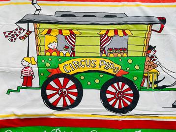 Circus Pipo Dekbedovertrek 133x190cm + Kussensloop ALS NIEUW beschikbaar voor biedingen