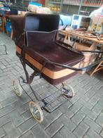 Antiek/ vintage jaren 80 kinderwagen, Ophalen