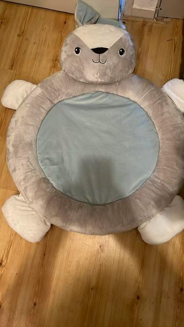 Speelkleed baby beschikbaar voor biedingen