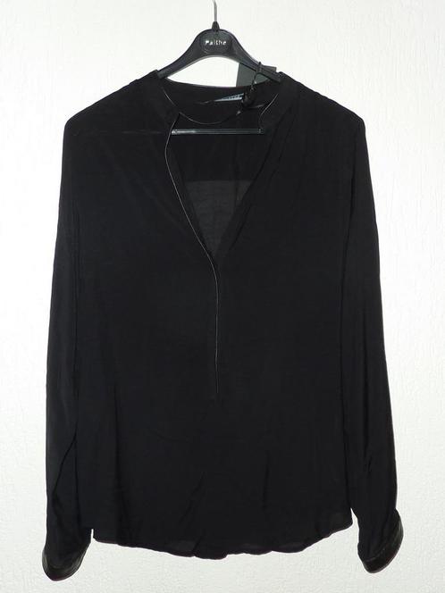 Nieuwe Zara blouse met lederlook details – maat L, Kleding | Dames, Blouses en Tunieken, Nieuw, Maat 42/44 (L), Zwart, Ophalen of Verzenden