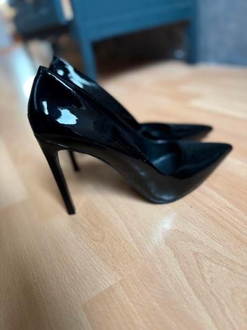 Globo mooie zwarte leren lak stiletto’s/pumps mt 39 ZGAN beschikbaar voor biedingen