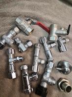 Diverse kranen en afsluiters, Doe-het-zelf en Verbouw, Ophalen of Verzenden, Gebruikt