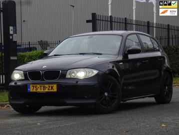 BMW 1-serie 118i Business Line AUT NAP/NAVI/AIRCO/CRUISE/PDC beschikbaar voor biedingen