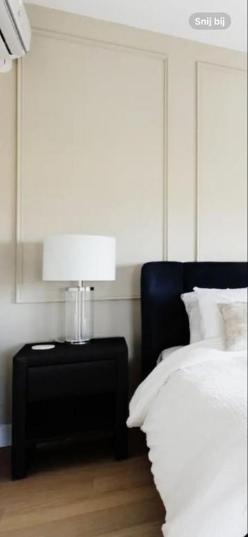 2 gestoffeerde Nachtkastjes van Goossens Wonen, 2 voor €125 beschikbaar voor biedingen