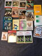 Partij boeken over honden 19x, Ophalen of Verzenden, Gelezen