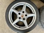 18 inch originele velgen + zomerbanden Porsche 911 997, Auto-onderdelen, Banden en Velgen, 18 inch, Gebruikt, Verzenden, Banden en Velgen