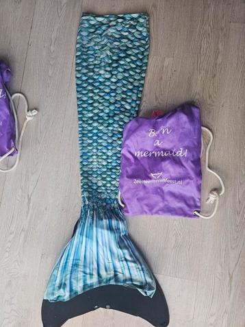 Zeemeerminstaart met tas beschikbaar voor biedingen