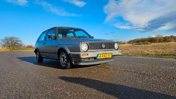 Volkswagen Golf 1.8 GT AUT U9 1989 2jaar APK GTI interieur, Auto's, Volkswagen, Particulier, Golf, Benzine, Hatchback, Automaat