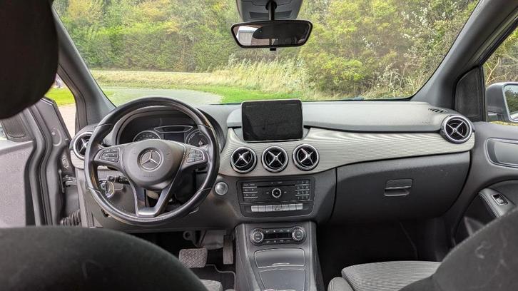 Mercedes-Benz B-Klasse Electric Drive 2015 Grijs, Auto's, Mercedes-Benz, Particulier, B-Klasse, ABS, Airbags, Bluetooth, Boordcomputer