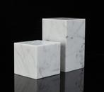 Marmeren Boekensteun Wit Italiaans Marmer Set van 2, Antiek en Kunst, Curiosa en Brocante, Ophalen of Verzenden