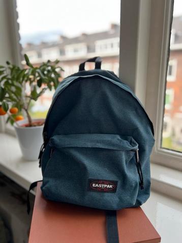 Eastpak Rugzak Blauw beschikbaar voor biedingen