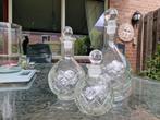 Set van 3 vintage geslepen glazen karaffen – likeur / whisky, Ophalen