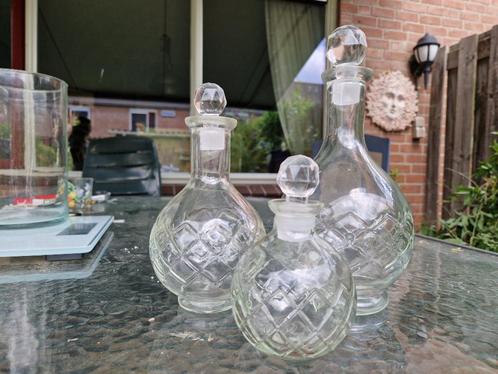 Set van 3 vintage geslepen glazen karaffen – likeur / whisky, Antiek en Kunst, Antiek | Glas en Kristal, Ophalen