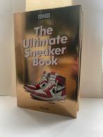The Ultimate Sneaker Book - Hard Cover - Boek, Ophalen of Verzenden, Zo goed als nieuw, Mode algemeen