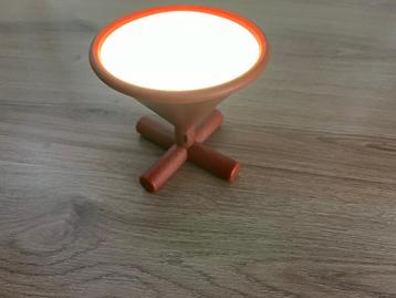 Umbra Cono (draagbare slimme lamp met Nanoleaf-verlichting)