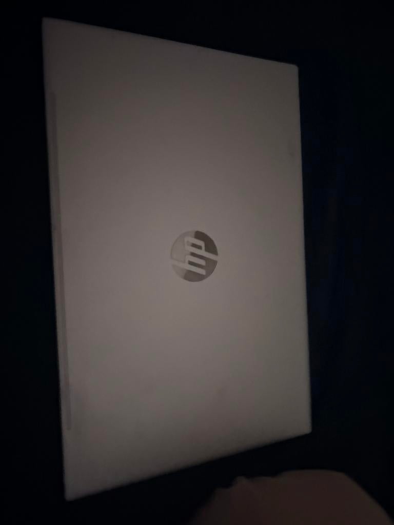 Hp pavilion laptop 15-eh3xxx, Ophalen of Verzenden, Zo goed als nieuw, 15 inch, 2 tot 3 Ghz